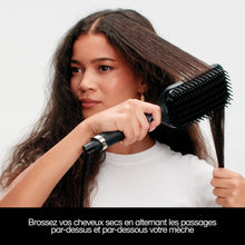 Charger l'image dans la galerie, NOUVELLE Brosse lissante professionnelle extra-large ghd Glide+ Max